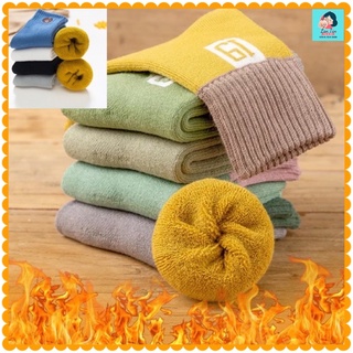 Tất xù cho bé, vớ cho mùa đông rét đậm.