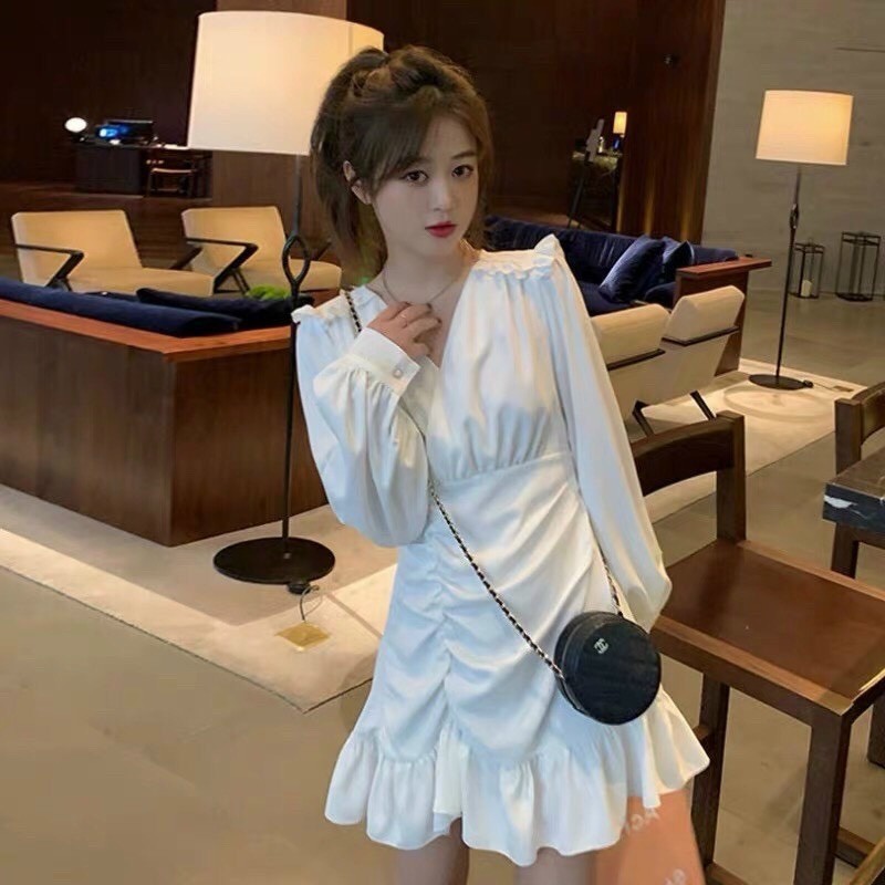 Đầm dự tiệc dáng xòe đẹp, đuôi cá nhún xinh yêu 2 màu đen trắng vải kate mềm mịn | BigBuy360 - bigbuy360.vn