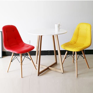 Ghế Eames nệm cúc áo