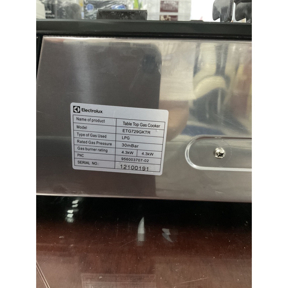 Bếp ga đôi Electrolux ETG729GKTR - Hàng trưng bày