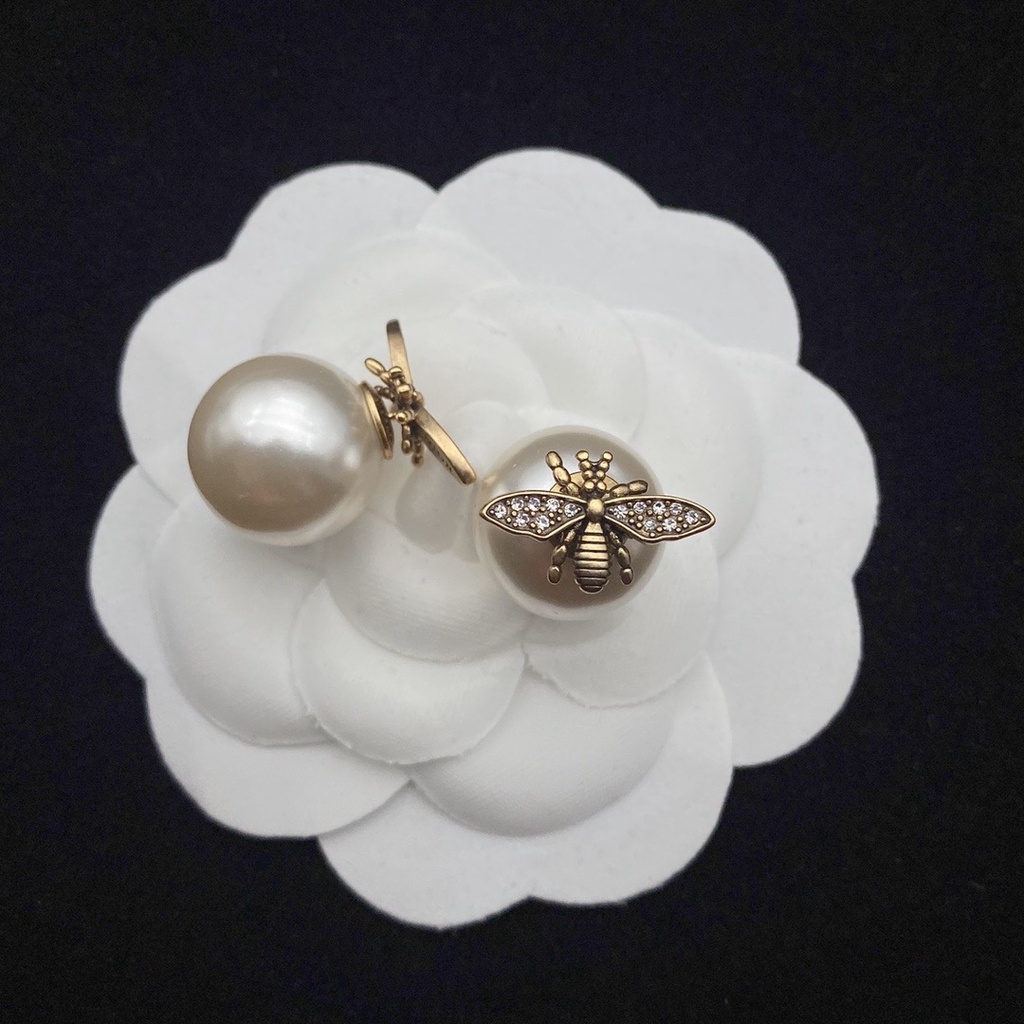 Khuyên Tai Dior Đính Ngọc Trai Giả Thời Trang Thanh Lịch Dành Cho Nữ