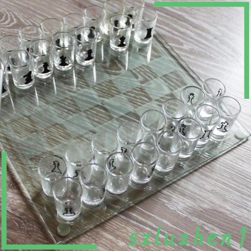 Bộ 32 cờ vua bằng thủy tinh trong suốt