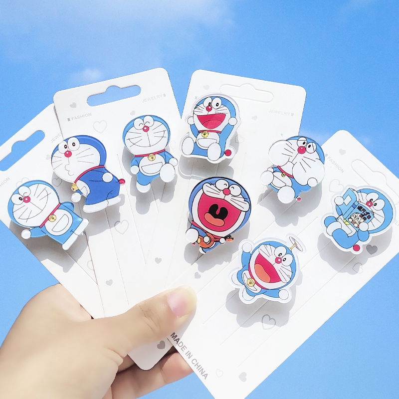 Huy Hiệu Cài Áo Hình Doraemon Đáng Yêu