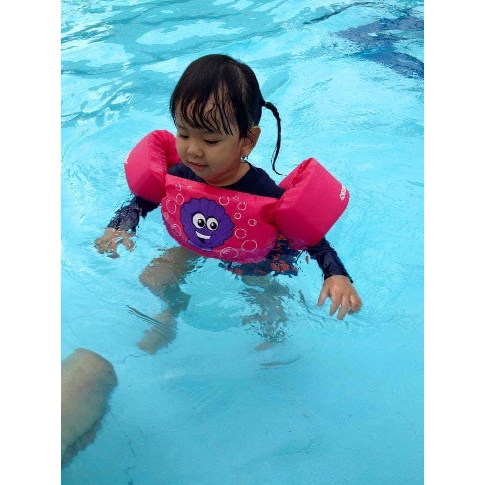 Phao bơi trẻ em chất liệu mút xốp bọt biển siêu bền có dây đai khóa điều chỉnh kích thước phù hợp với từng bé