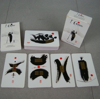 Bài I-Ching Holitzka Deck