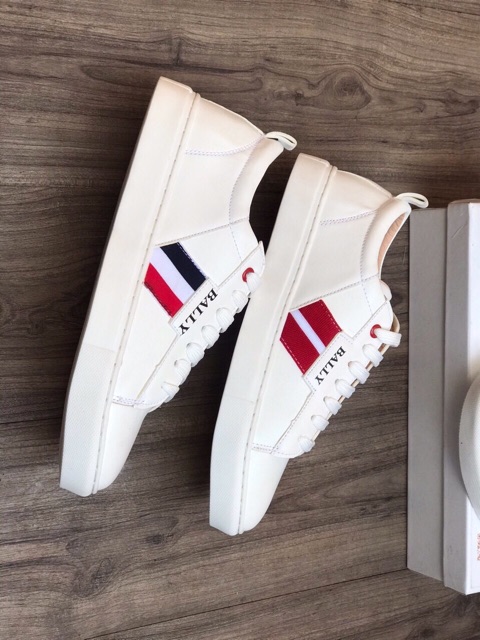 Giày thể thao nam bally