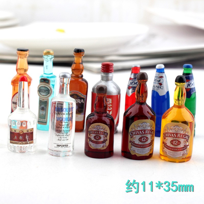 Mô hình chai chivas 12 phụ kiện trang trí nhà búp bê