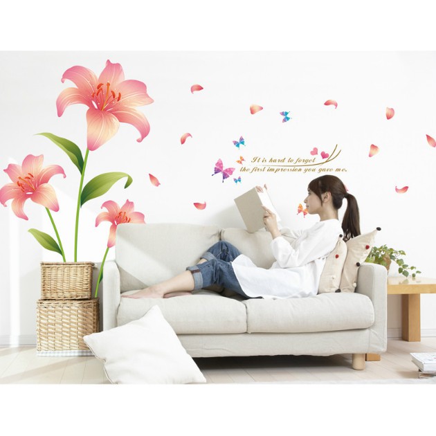 Decal trang trí Tường Hoa Loa Kèn Hồng Kem
