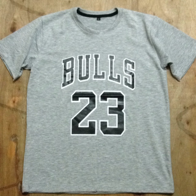 Ạo thun tay ngắn BULLS 23
