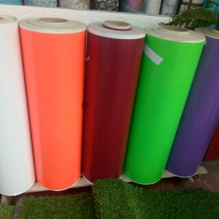 Giấy dán tường màu trơn khổ 60cm