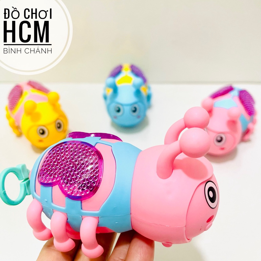 Đồ chơi trẻ em ong rút dây chạy cót sáng đèn rất đẹp dành cho bé thích mô hình xe chạy bằng dây cót
