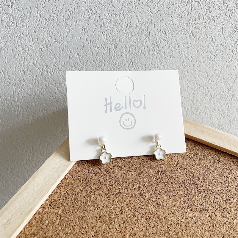 Bông Tai Hình Hoa Đính Ngọc Trai Dễ Thương Cho Nữ