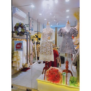 đầm ren kèm tag hoa