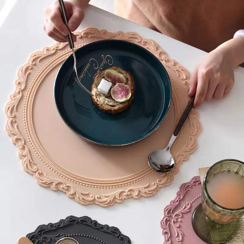 ❤Thảm Lót Bàn Ăn Bằng Silicone Cách Nhiệt Chống Nước Họa Tiết Dập Nổi Phong Cách Retro