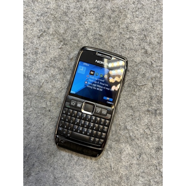 Điện thoại Nokia E71 Chính hãng ( E-71 )