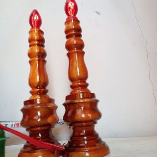 cặp đèn cầy bàn thờ đền thờ cúng gỗ tràm cao 25 cm màu vàng