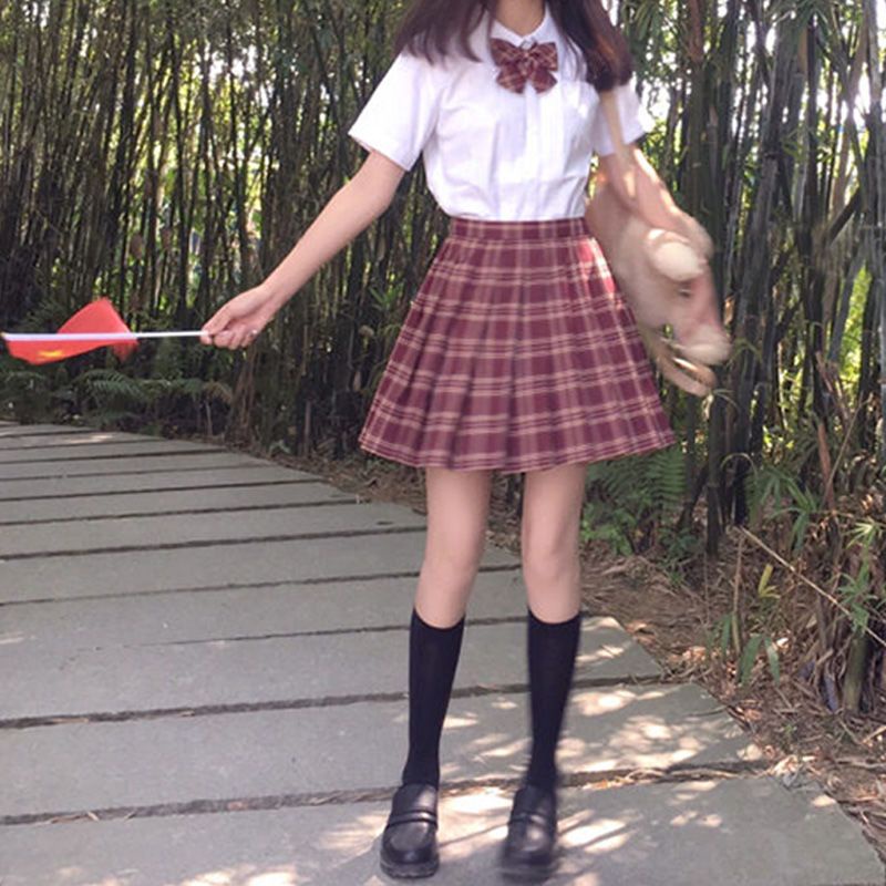 SÉT 3 MÓN VÁY KẺ CARO ,NƠ Và ÁO LOOGO THÊU NỮ