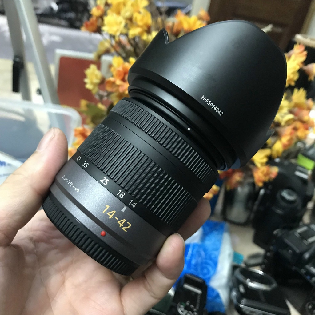 Ống kính Lumix G vaio 14-42 f3.5-5.6 có chống rung O.I.S