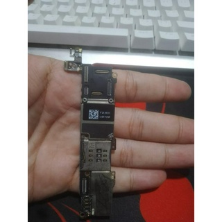 Main 5s treo cáp...lấy linh kiện