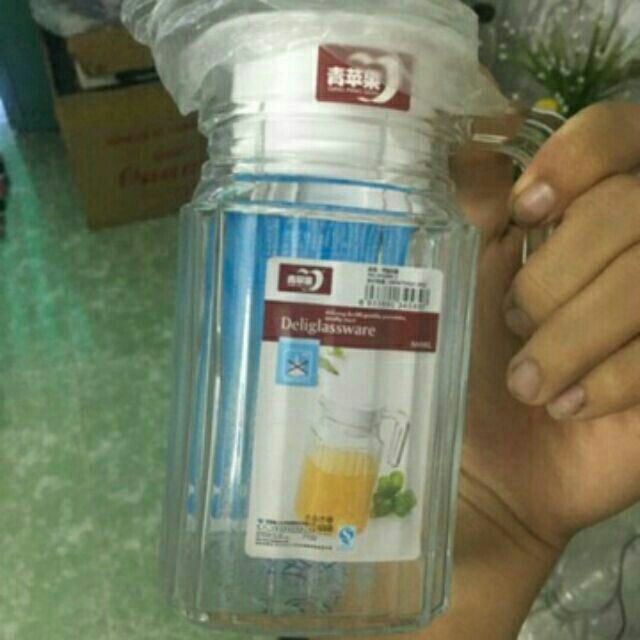 LY THỦY TINH QUAI TAY CẦM SỌC 500ML