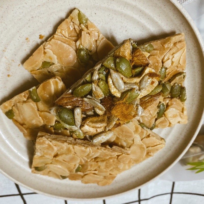 Bánh ngói Hạnh nhân- Bánh Hạnh nhân giảm cân Eat Clean by Finn Healthy | BigBuy360 - bigbuy360.vn