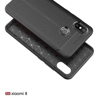 Ốp dẻo vân da Xiaomi Mi8  Autofocus(đen)