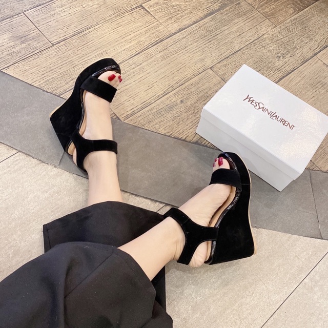 [SẴN] SANDAL XUỒNG NỮ ĐƠN GIẢN SIÊU SANG
