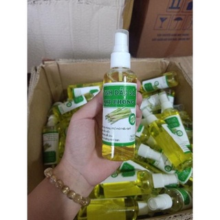 Tinh dầu xịt phòng hương sả chanh thơm mát dễ chịu