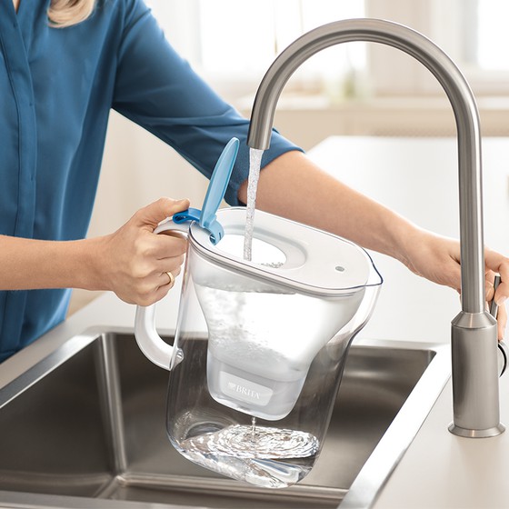 [NHẬP ĐỨC] Bình lọc nước BRITA 2,4L