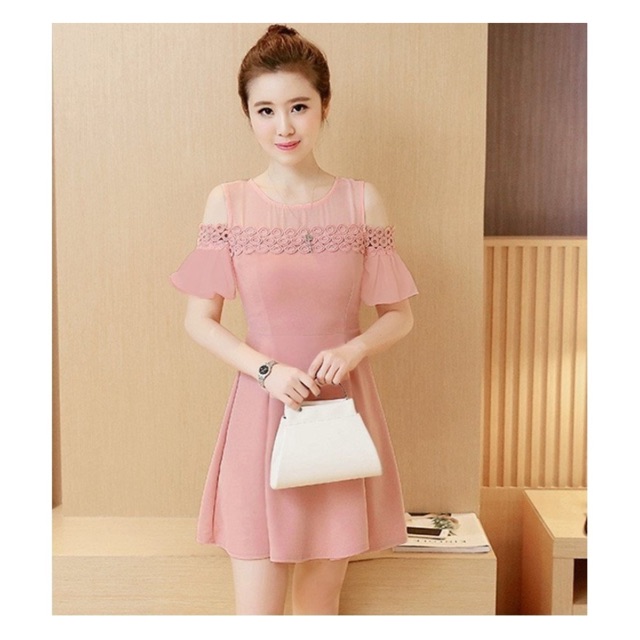 Đầm Xòe Trễ Vai Tay Lỡ Beyeu1688 Zby4116 600k sale 50% còn 300k