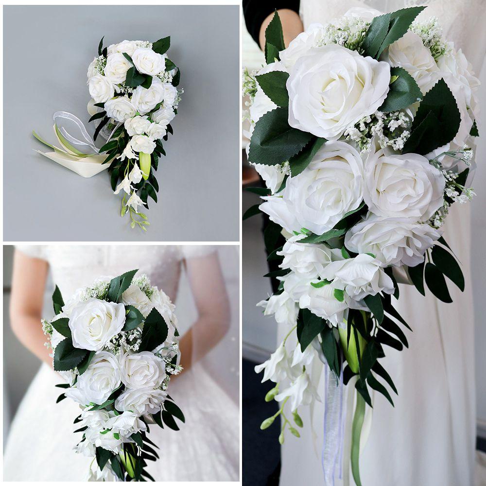 Bó Hoa Nhân Tạo Màu Trắng Làm Bằng Tay Cho Đám Cưới