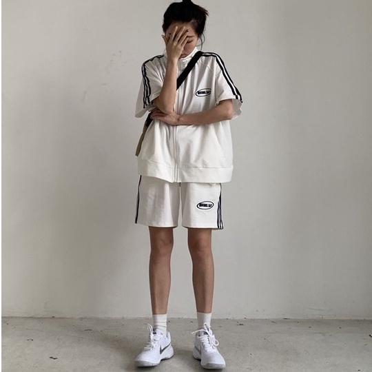 Set Quần Đùi Áo Khoác Cộc Tay Nam Nữ Phong Cách,Bộ Cộc Tay Unisex Thể Thao Cao Cấp