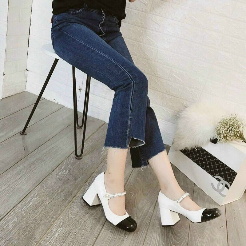 giày cao gót mũi đen quai xích hàng hộp cn