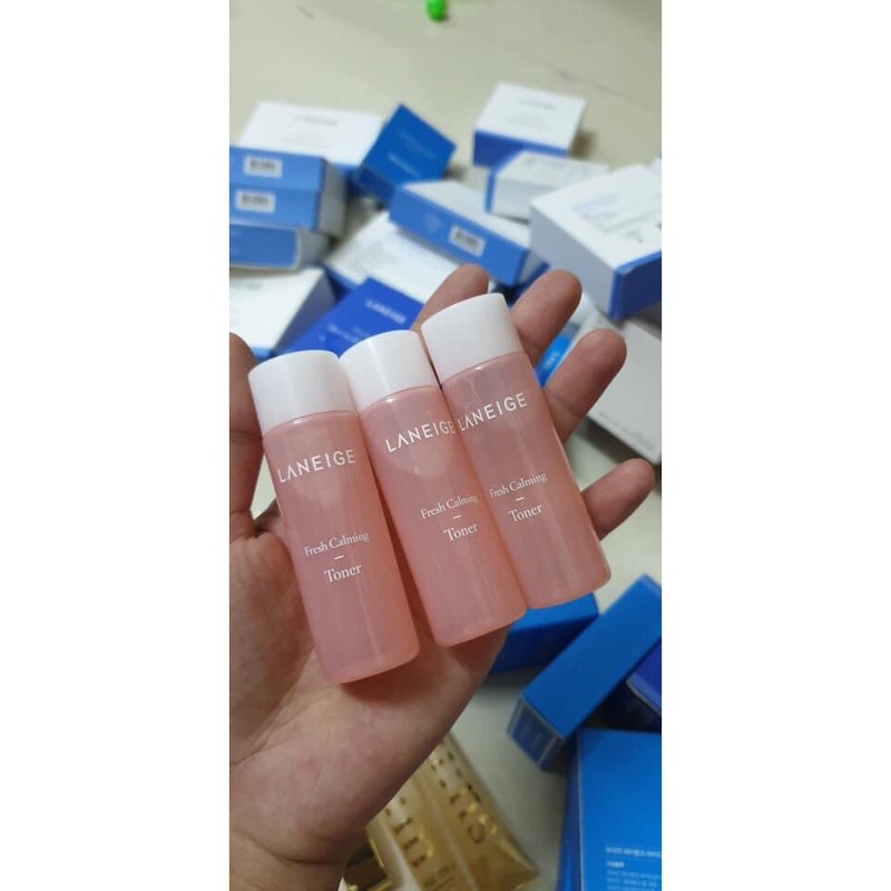 Tinh chất dưỡng ẩm cao cấp Laneige Fresh Calming Serum 7ml