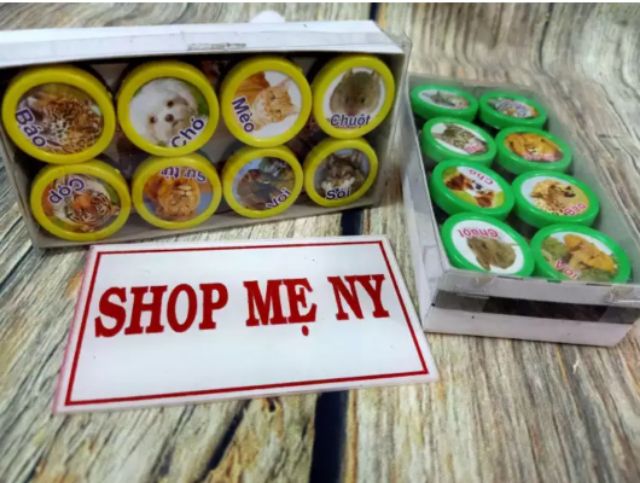 Cờ thú nhựa mica cực đẹp