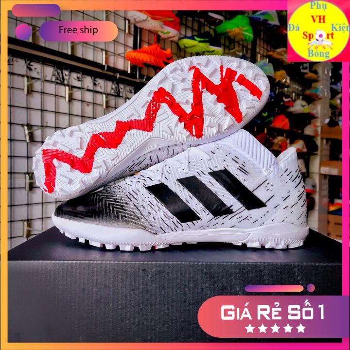 Giày đá bóng sân cỏ nhân tạo Adidas Nemeziz 18 3 TF Trắng Hồng