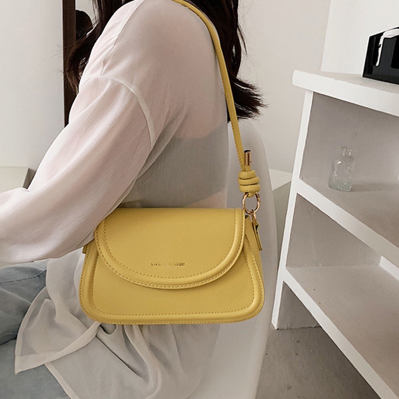 Túi đeo chéo IELGY khóa nam châm màu sắc đơn giản phong cách Hàn Quốc cho nữ