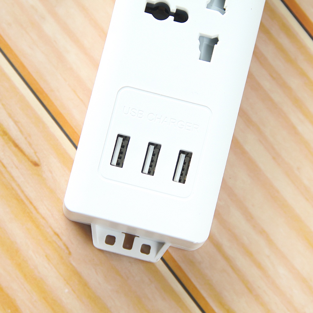 Ổ Cắm Điện Đa Năng Thông Minh Remax RV-03 - 3 Cổng USB Sạc Nhanh 5V-2.4A Công Suất 2500W Remax Việt Nam