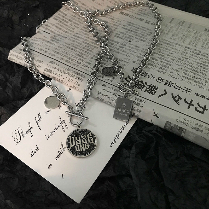 Dây Chuyền Mặt Thẻ Tròn Khắc Chữ Phong Cách Hip-Hop