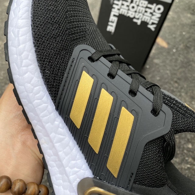 [fullbox, tag, bill] Giày thể thao ultraboost đen phối sọc vàng nam đế trắng( freeship, hình thật)