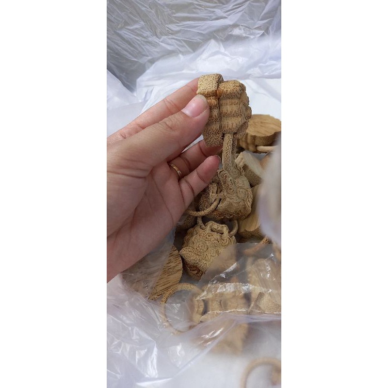 Mặt hổ phù lồng chim chào mào