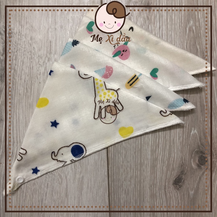 Shop mẹ xì dầu Yếm xô tam giác 4 lớp có cúc bấm cho bé