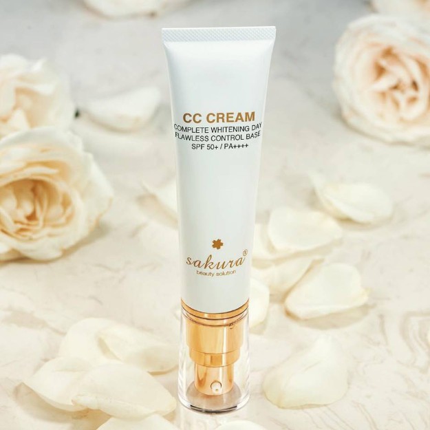 [SALE] [FREESHIP] Kem Sakura Cc Cream Flawless Control Base Spf50, Trang Điểm Chống Nắng, Giúp Da Đều Màu, Dưỡng Da Dịu