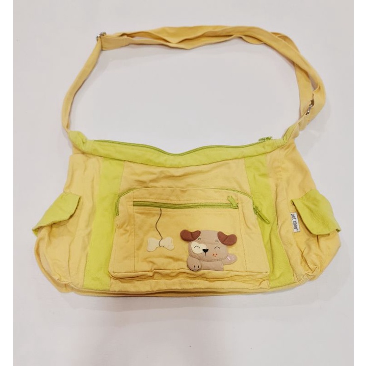 Thanh Lý túi PET SHOP màu vàng như ảnh chụp 《Giá sản phẩm: 370.000》