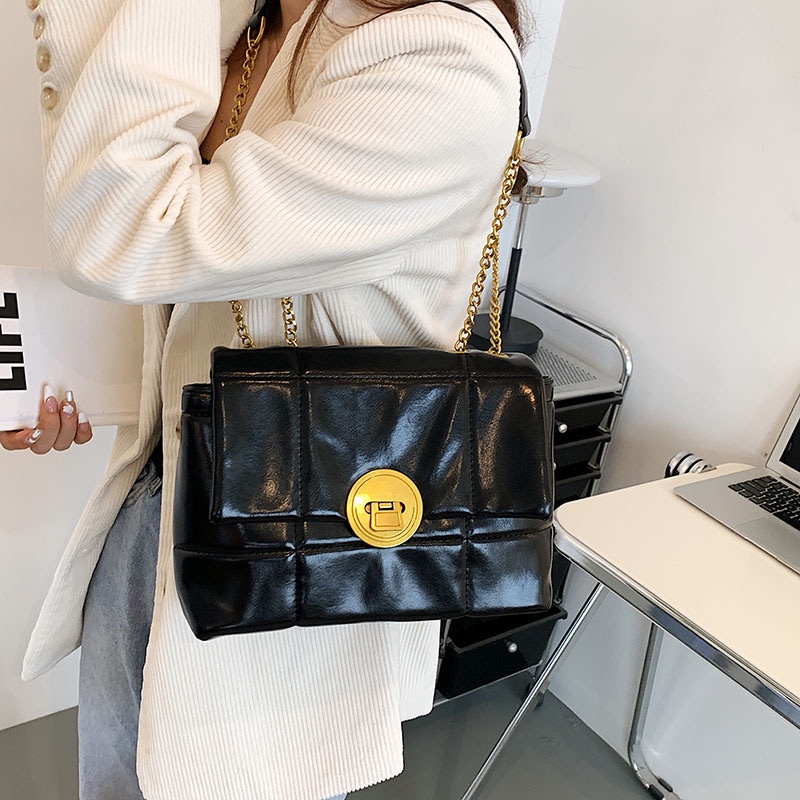 Túi Đeo Chéo Da Bóng Thời Trang Hàn Quốc 2022