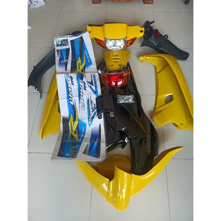Dán áo Wave 110 màu vàng đen