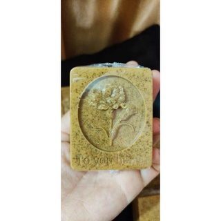 Xã bông phấn hoa mật ong rừng