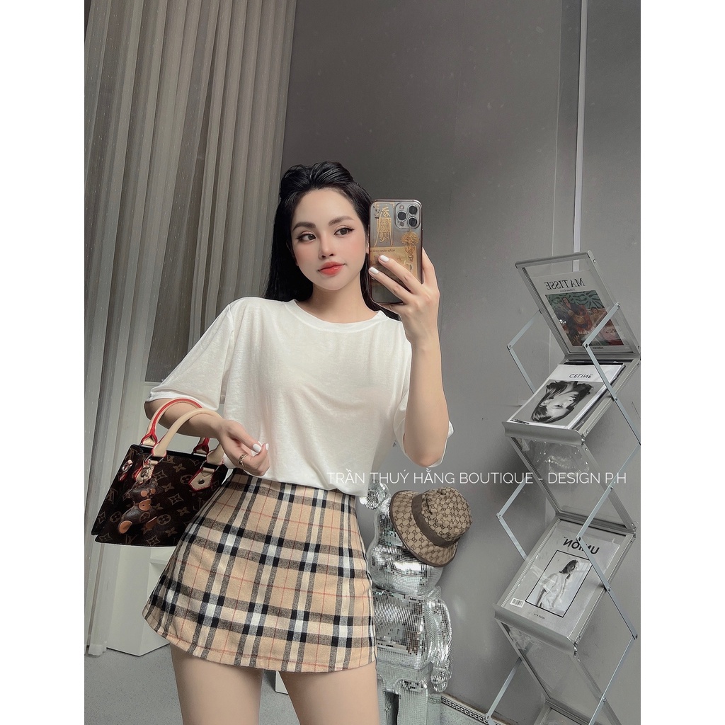 Set áo thun mix chân váy kẻ siêu hot