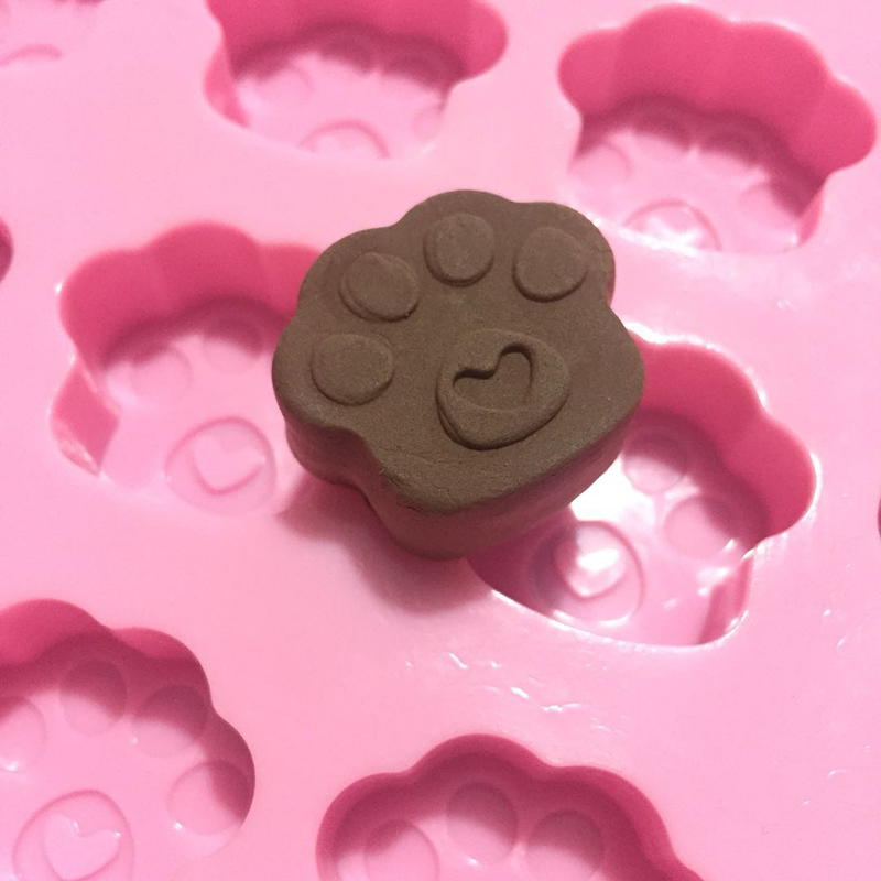 Khuôn Silicone Tạo Hình Dấu Chân Mèo Trang Trí Bánh