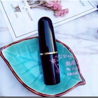 Vỏ son Mac huyền thoại
